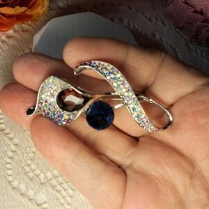 Abstract Silvertone Aurora Borealis Crystal Statement Brooch